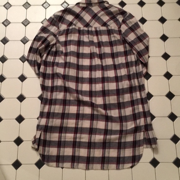 Outgrown - Picture 3 of 3